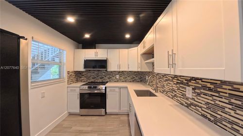 d-323-7745 Sw 86th Street, Miami, FL, 33143 | Card Image
