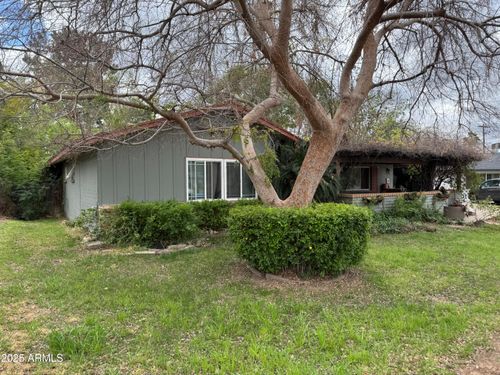 1461 E Mclellan Blvd, Phoenix, AZ, 85014-1412 | Card Image