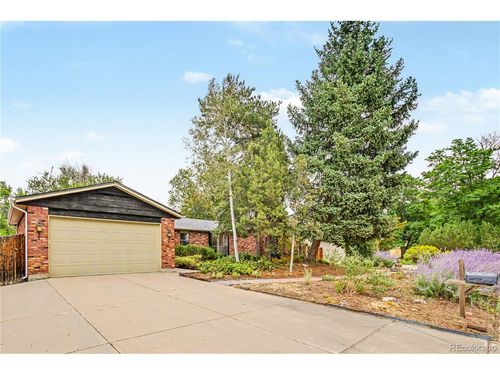 11811 E Arkansas Ave, Aurora, CO, 80012-4217 | Card Image