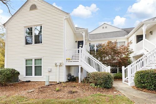 1011 Cannongate Xing Sw, Marietta, GA, 30064-4619 | Card Image