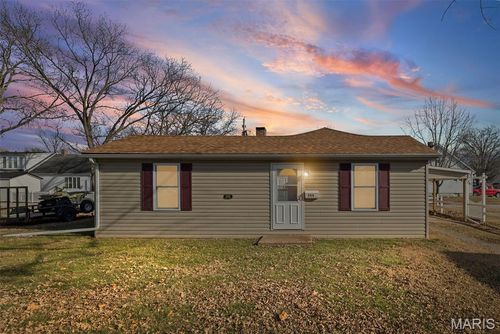 206 N Alton St, Freeburg, IL, 62243-1104 | Card Image