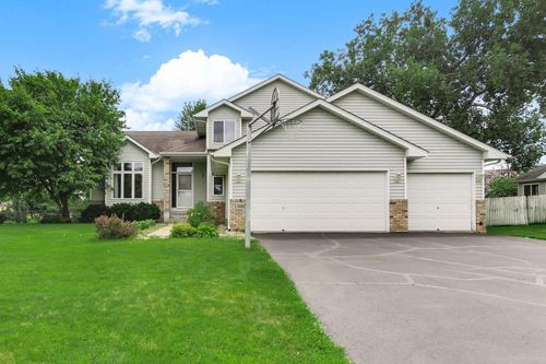 3300 138th Ave Nw, Andover, MN, 55304-7508 | Card Image