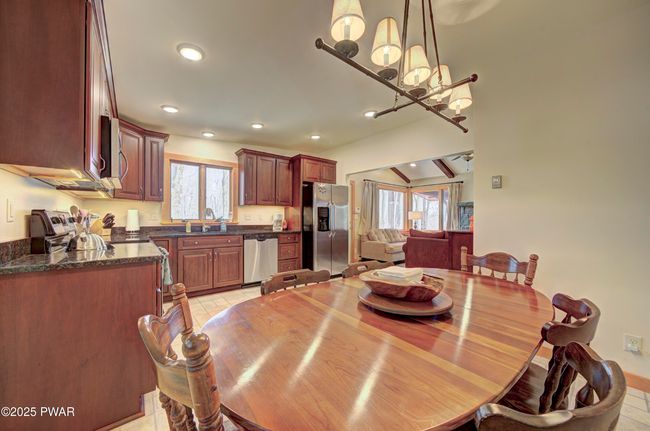 Kitchen | Image 15