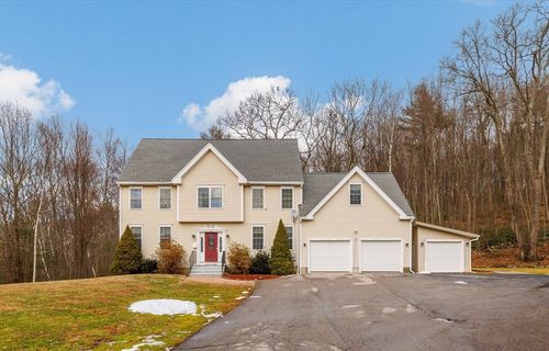 1 Crowl Hill Rd, Auburn, MA, 01501-1023 | Card Image