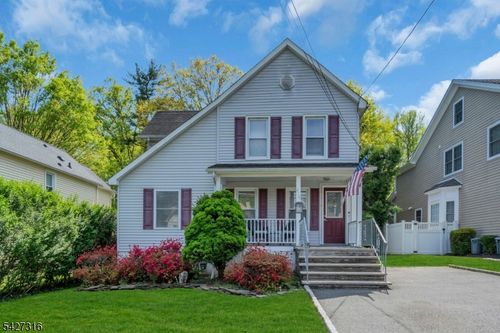 818 Summit Ave, Westfield, NJ, 07090-2606 | Card Image
