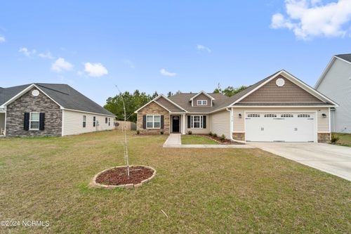 318 Old Snap Dragon Ct, Jacksonville, NC, 28546-0060 | Card Image
