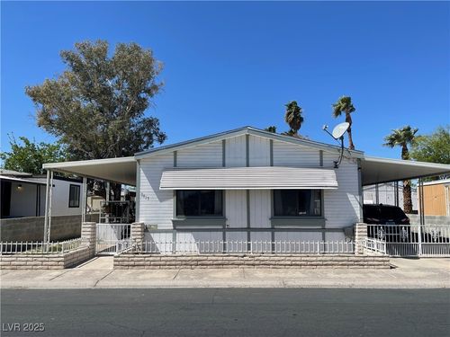 3417 Cape Cod Dr, Las Vegas, NV, 89122-3982 | Card Image