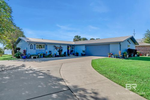 9058 Bay View Dr, Lillian, AL, 36549-5520 | Card Image