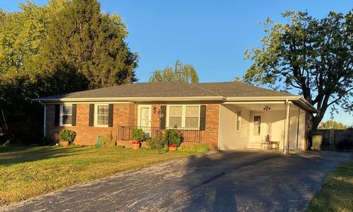 3818 Nassau Cir, Hopkinsville, KY, 42240-5364 | Card Image