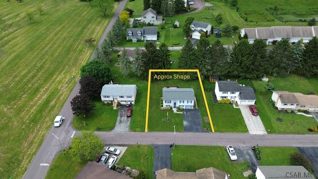 880 Lansberry Ct, House other with 3 bedrooms, 1 bathrooms and 1 parking in Somerset PA | Image 4