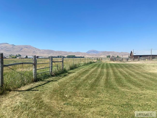 2651 Challis Creek Road, Home with 4 bedrooms, 2 bathrooms and 3 parking in Challis ID | Image 34