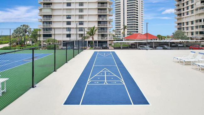 APT-7C - 5460 N Ocean Dr, Condo with 2 bedrooms, 2 bathrooms and null parking in Riviera Beach FL | Image 52