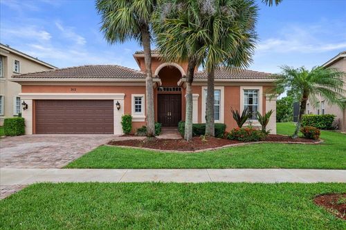 2112 Bellcrest Ct, Royal Palm Beach, FL, 33411-6115 | Card Image