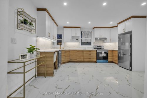 94 Hiawatha St, Saint Thomas, ON, N5P2T7 | Card Image