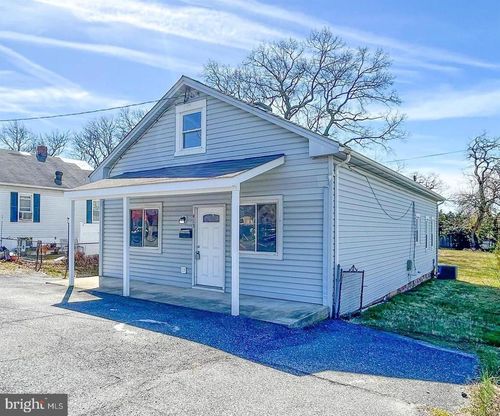 913 Wise Ave, DUNDALK, MD, 21222-5032 | Card Image