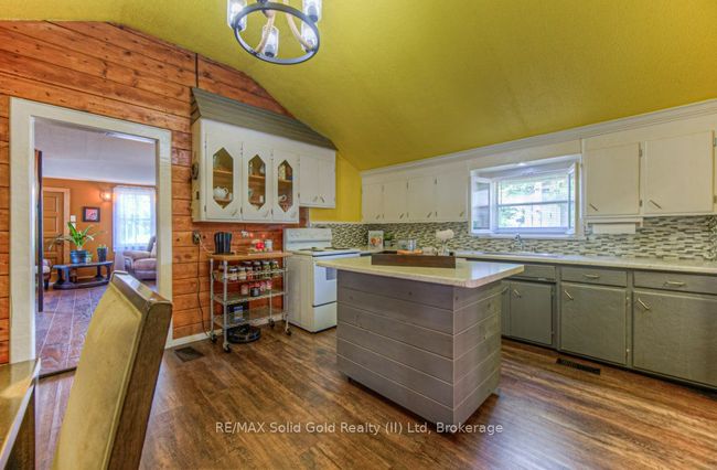 5995 Deborah Glaister Line, House other with 3 bedrooms, 1 bathrooms and 2 parking in Wellesley ON | Image 9