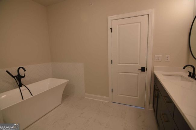 502 Clover Ln, Townhouse with 3 bedrooms, 3 bathrooms and null parking in Alpharetta GA | Image 18