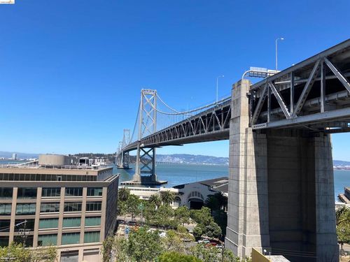 801n-403 Main St, San Francisco, CA, 94105-2079 | Card Image