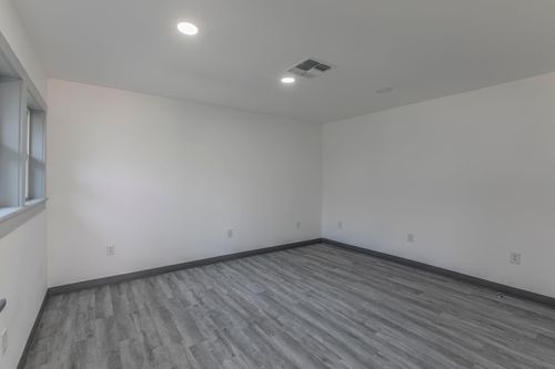 2-904 13th St, Bridgeport, TX, 76426-3810 | Card Image