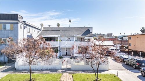 1716 Winona Boulevard, Los Angeles, CA, 90027 | Card Image