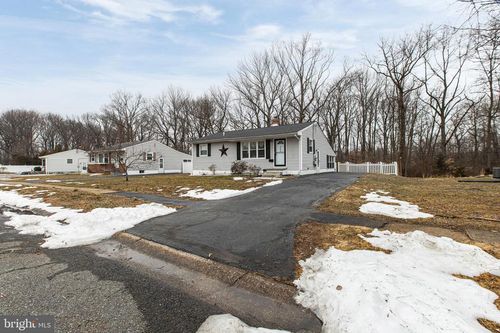 404 Tamara Cir, NEWARK, DE, 19711-6931 | Card Image