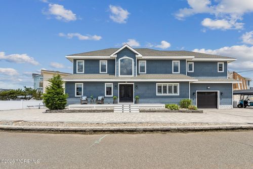 331 Venice Dr, Lavallette, NJ, 08735-2921 | Card Image