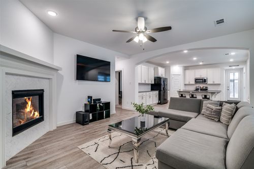 2765 Pease Dr, Forney, TX, 75126-2409 | Card Image
