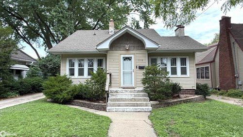 1112 W State Street, Mason City, IA, 50401 | Card Image