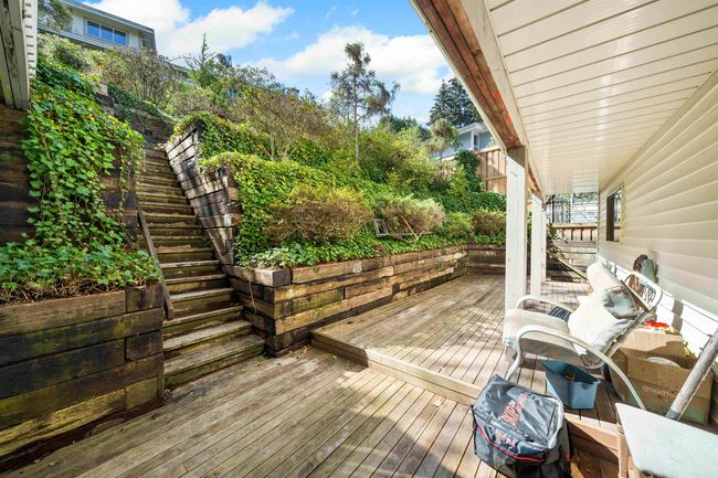 Wooden terrace with stairway | Image 20