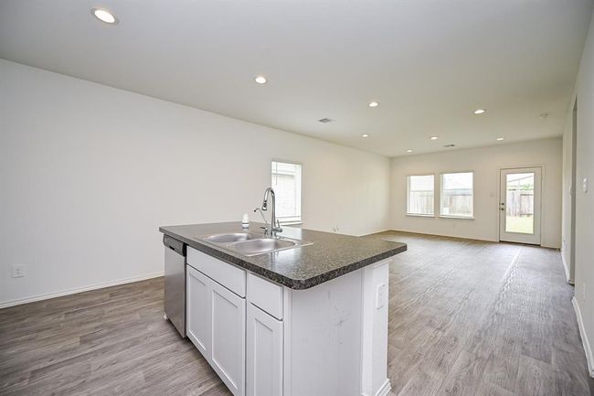 5411 Auburn Gardens Ct, House other with 4 bedrooms, 3 bathrooms and 2 parking in Spring TX | Image 6