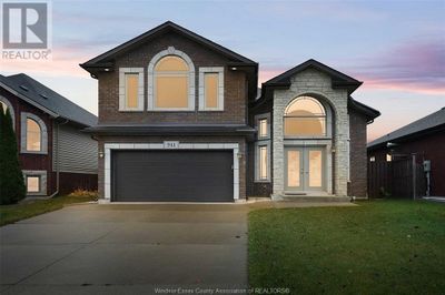 941 Banwell Rd, House other with 4 bedrooms, 3 bathrooms and null parking in Windsor ON | Image 1