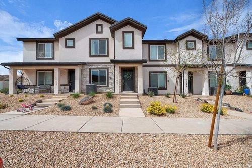 1749 S Devils Garden Ln, Washington, UT, 84780-3716 | Card Image