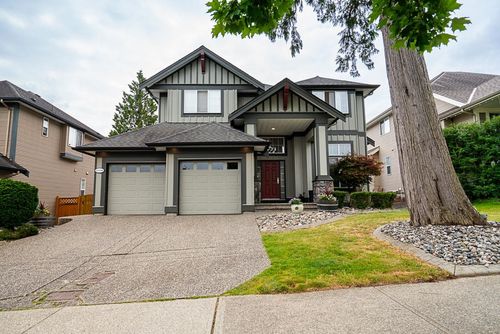 16550 61 Ave, Surrey, BC, V3S5V4 | Card Image