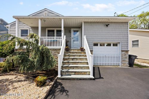 44 Cabana Dr, Brick, NJ, 08723-7678 | Card Image