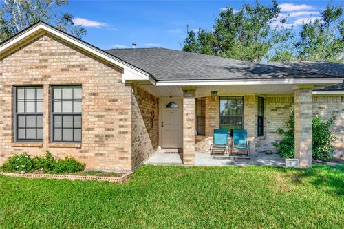 2023 Avenue F, Danbury, TX, 77534 | Card Image