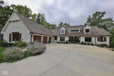 Welcome to 8219 Twin Pointe Circle in desirable Feather Cove neighborhood. | Image 1