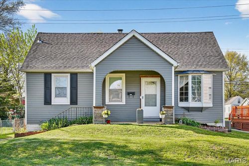 1705 N Charles St, Belleville, IL, 62221-4023 | Card Image