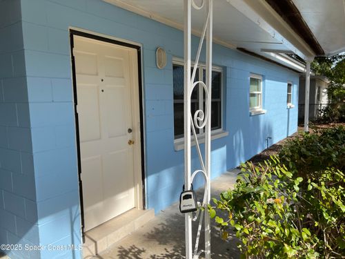130 Moore Ave, Merritt Island, FL, 32952-4960 | Card Image