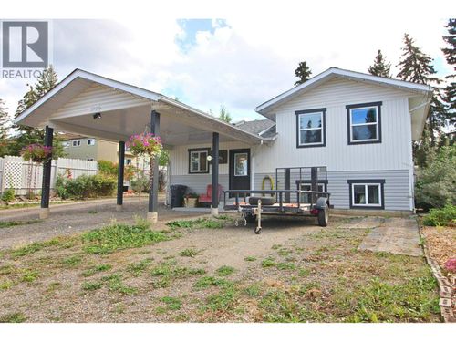 3040 Pearson Rd, Houston, BC, V0J1Z1 | Card Image