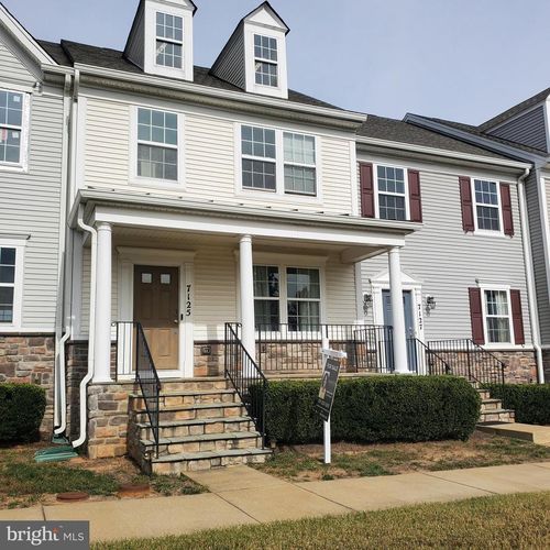 7125 Durrette Rd, Ruther Glen, VA, 22546-2876 | Card Image