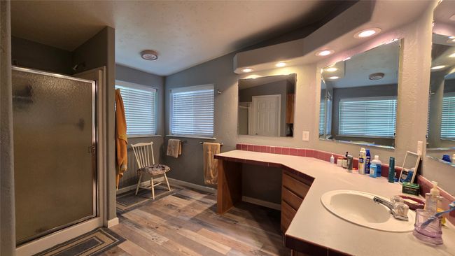 38596 Two Island View Rd, Home with 3 bedrooms, 2 bathrooms and null parking in Rollins MT | Image 11
