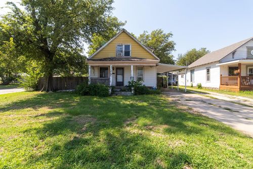 722 S G St, Wellington, KS, 67152-2317 | Card Image