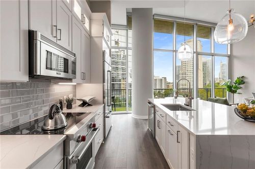 unit-709-1080 Peachtree St Ne, Atlanta, GA, 30309-6803 | Card Image