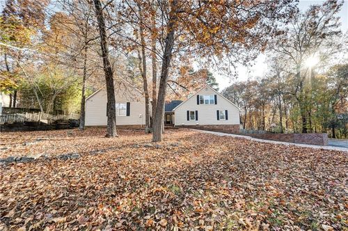 224 Shadowood Dr Se, Calhoun, GA, 30701-4636 | Card Image