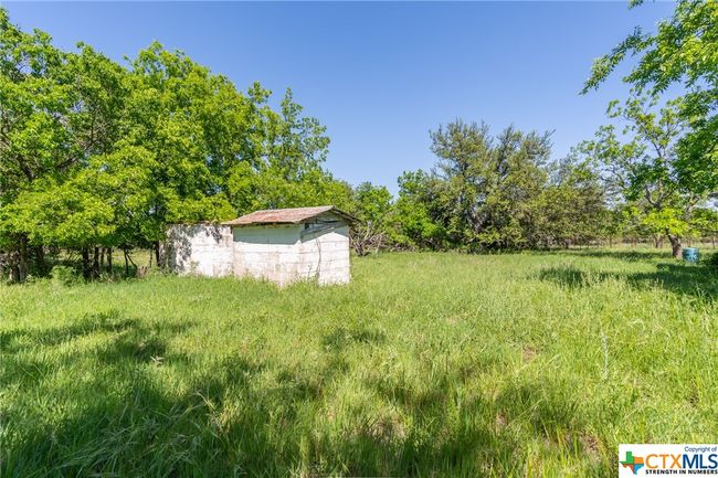 6630 S Fm 183, House other with 3 bedrooms, 2 bathrooms and null parking in Evant TX | Image 28