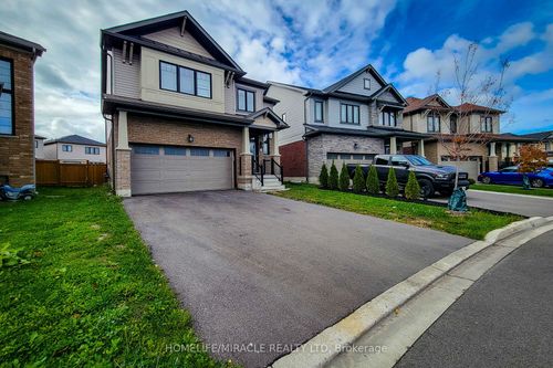 63 Magdalena St, Stoney Creek, ON, L8J0M3 | Card Image