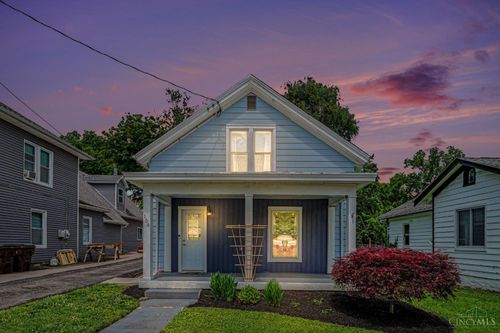 156 S 2nd St, Williamsburg, OH, 45176-1217 | Card Image