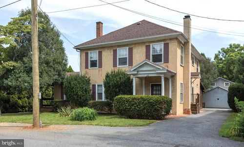 218 Treadwell St, BERRYVILLE, VA, 22611-1064 | Card Image