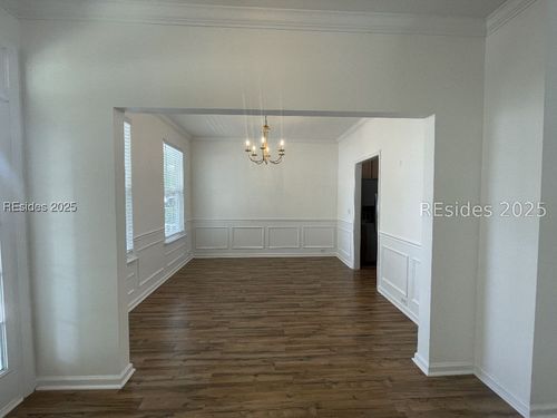 15 6th Ave, Bluffton, SC, 29910-7652 | Card Image