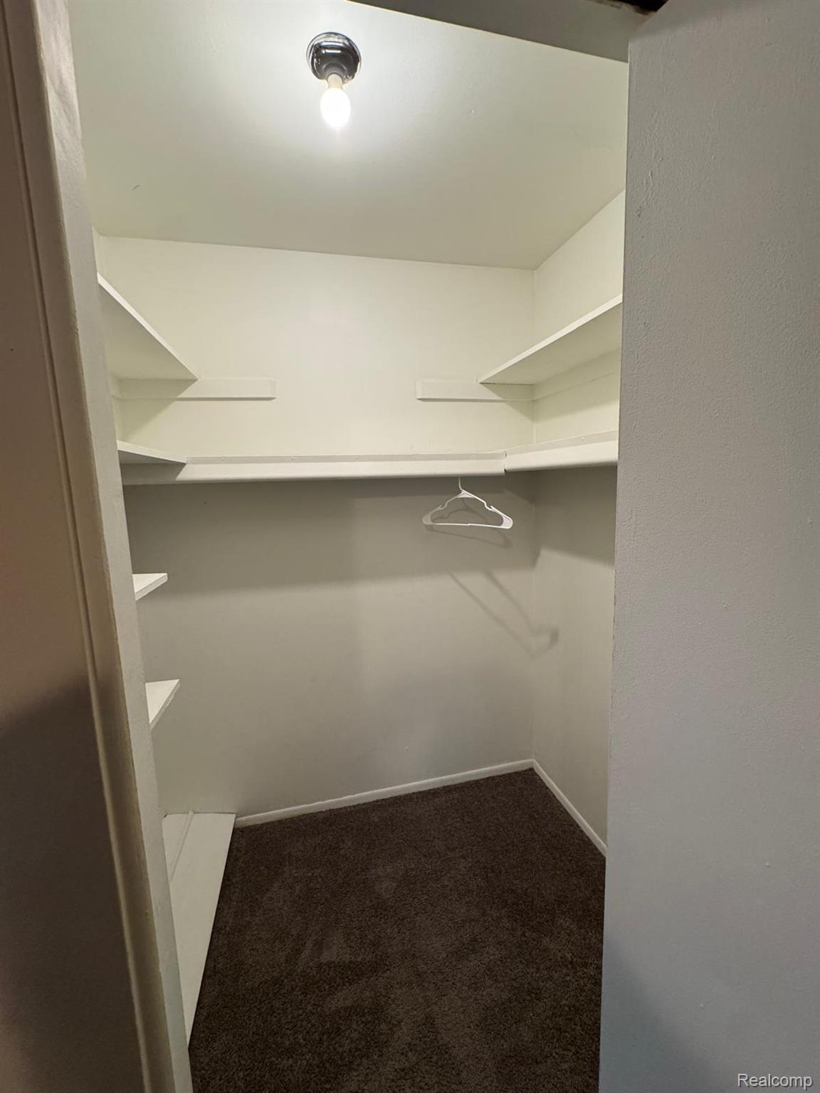 Residential in Bloomfield Hills 5